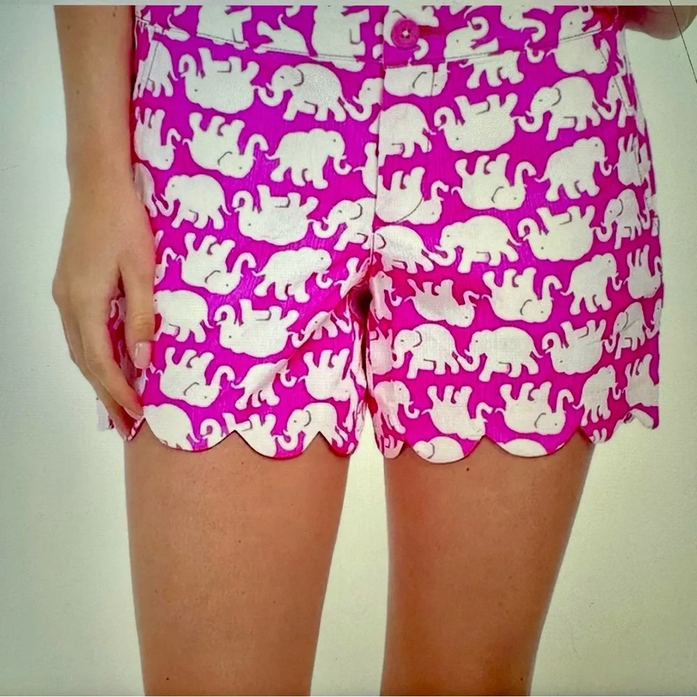 Lilly Pulitzer Pink and White Elephant Scallop Hem Shorts